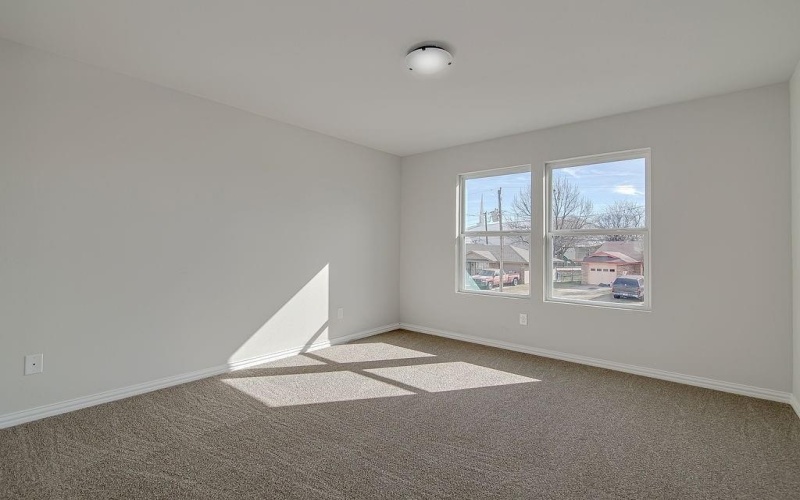 333 N Field Street, Burleson, TX 76028, 6 Bedrooms Bedrooms, ,5 BathroomsBathrooms,Residential Multi Family,For Sale,333 N Field Street,0,21148246