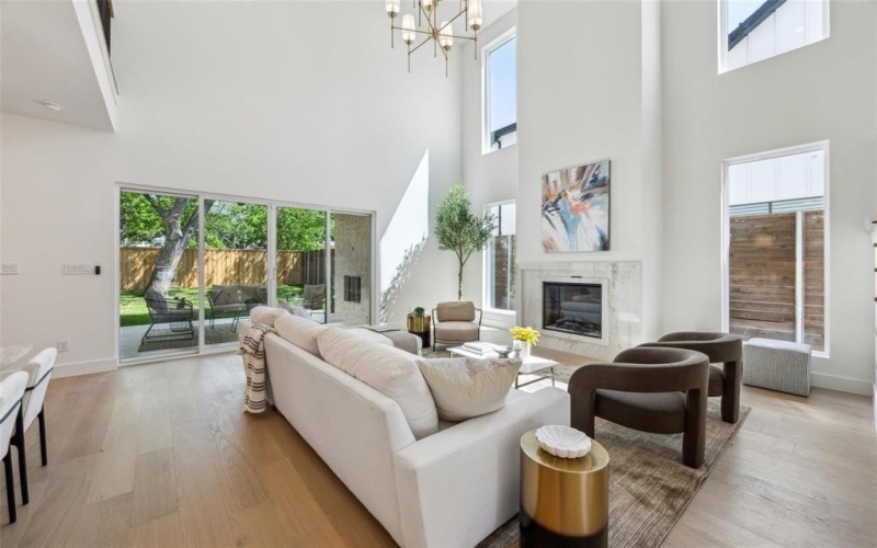 4415 Merrell Road, Dallas, TX 75229, 5 Habitaciones Habitaciones , ,6 BañosBaños,Residential,En Venta,4415 Merrell Road,0,21148282