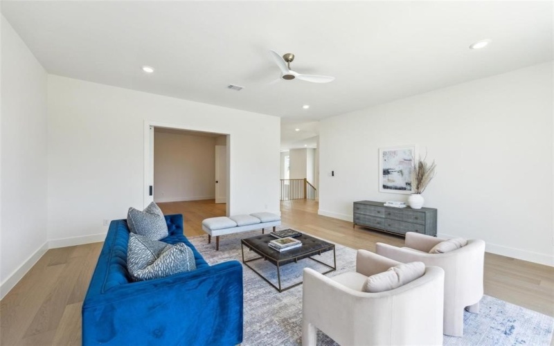 4415 Merrell Road, Dallas, TX 75229, 5 Habitaciones Habitaciones , ,6 BañosBaños,Residential,En Venta,4415 Merrell Road,0,21148282