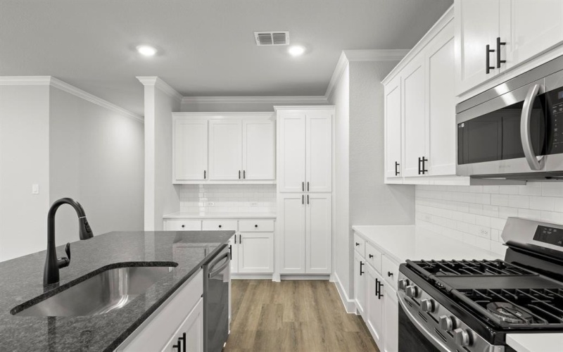 572 Oak Creek, Lavon, TX 75166, 4 Habitaciones Habitaciones , ,2 BañosBaños,Residential,En Venta,572 Oak Creek,0,21148308