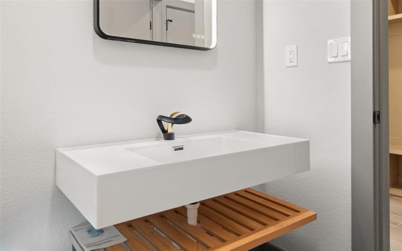 7316 N Sundance Drive, Joshua, TX 76058, 3 Bedrooms Bedrooms, ,2 BathroomsBathrooms,Residential,For Sale,7316 N Sundance Drive,0,21148309