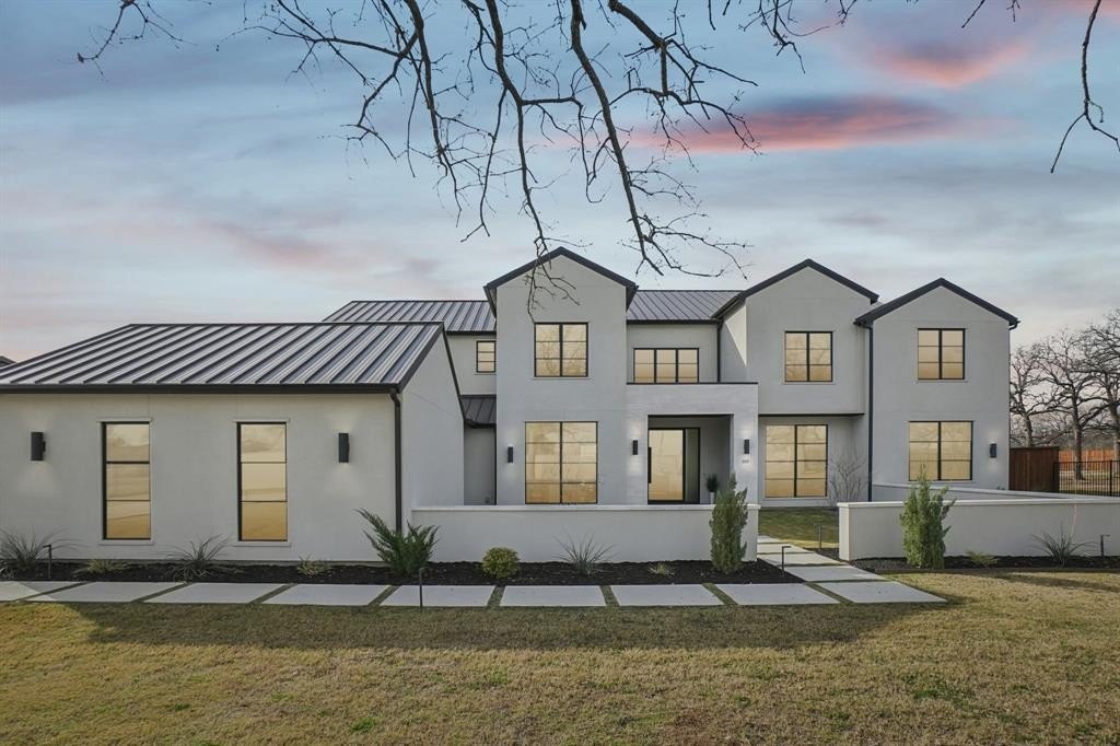 310 Shady Oaks Drive, Southlake, TX 76092, 6 Bedrooms Bedrooms, ,9 BathroomsBathrooms,Residential,For Sale,310 Shady Oaks Drive,0,21148408