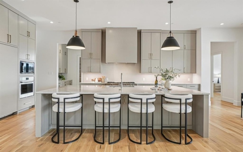 310 Shady Oaks Drive, Southlake, TX 76092, 6 Bedrooms Bedrooms, ,9 BathroomsBathrooms,Residential,For Sale,310 Shady Oaks Drive,0,21148408