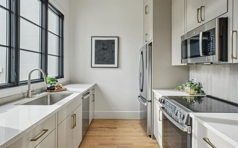 310 Shady Oaks Drive, Southlake, TX 76092, 6 Bedrooms Bedrooms, ,9 BathroomsBathrooms,Residential,For Sale,310 Shady Oaks Drive,0,21148408