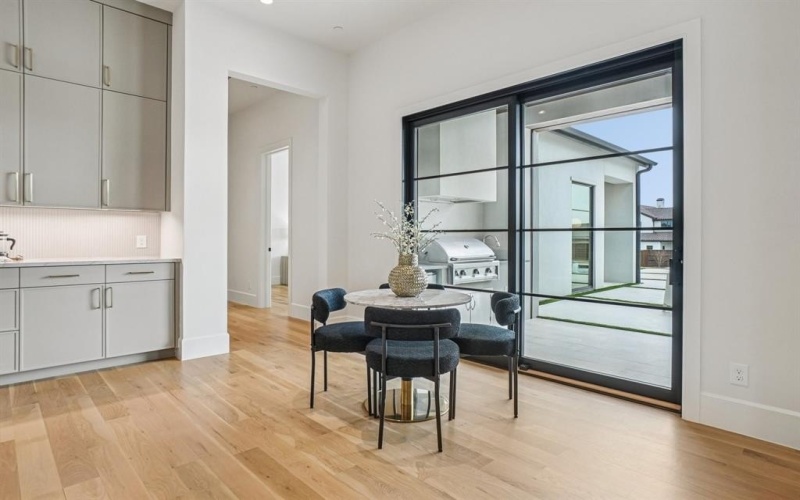 310 Shady Oaks Drive, Southlake, TX 76092, 6 Bedrooms Bedrooms, ,9 BathroomsBathrooms,Residential,For Sale,310 Shady Oaks Drive,0,21148408