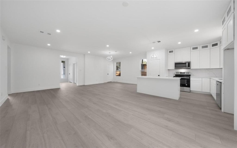 612 Lamar Street, Sulphur Springs, TX 75482, 3 Habitaciones Habitaciones , ,2 BañosBaños,Residential,En Venta,612 Lamar Street,0,21148410