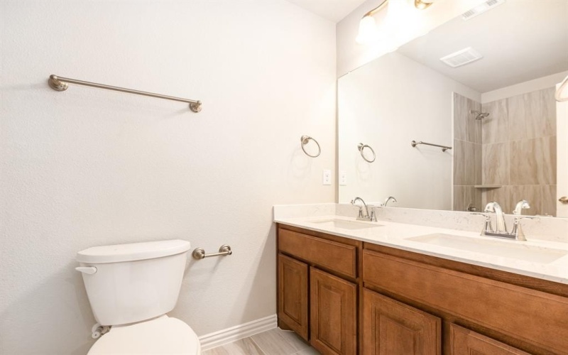 2600 Donella Drive, Denton, TX 76207, 5 Bedrooms Bedrooms, ,3 BathroomsBathrooms,Residential,For Sale,2600 Donella Drive,0,21148446