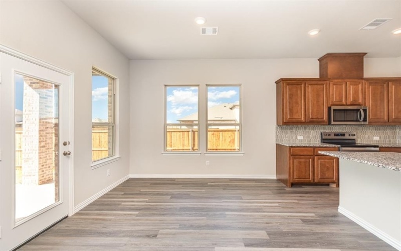 2600 Donella Drive, Denton, TX 76207, 5 Bedrooms Bedrooms, ,3 BathroomsBathrooms,Residential,For Sale,2600 Donella Drive,0,21148446