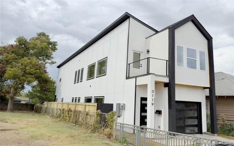 3119 Parvia Avenue, Dallas, TX 75212, 4 Bedrooms Bedrooms, ,2 BathroomsBathrooms,Residential,For Sale,3119 Parvia Avenue,0,21148504