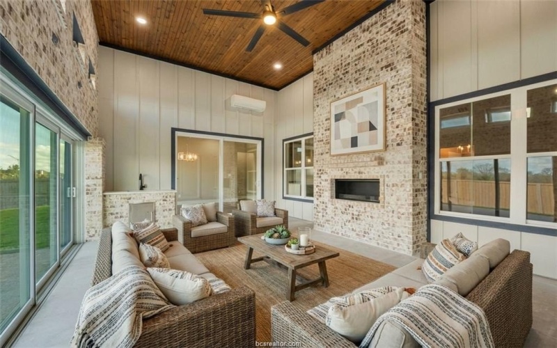 4717 Legendary Drive, College Station, TX 77845, 5 Habitaciones Habitaciones , ,5 BañosBaños,Residential,En Venta,4717 Legendary Drive,0,26000152