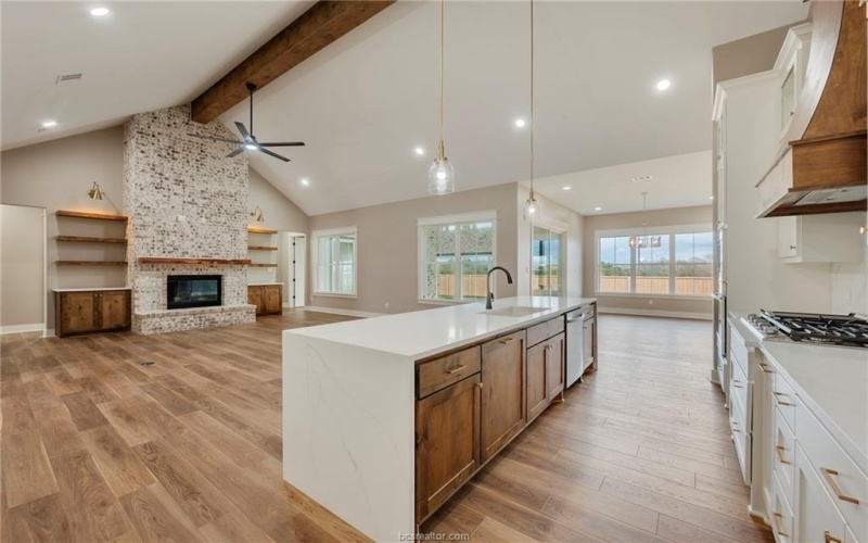 4717 Legendary Drive, College Station, TX 77845, 5 Bedrooms Bedrooms, ,5 BathroomsBathrooms,Residential,For Sale,4717 Legendary Drive,0,26000152