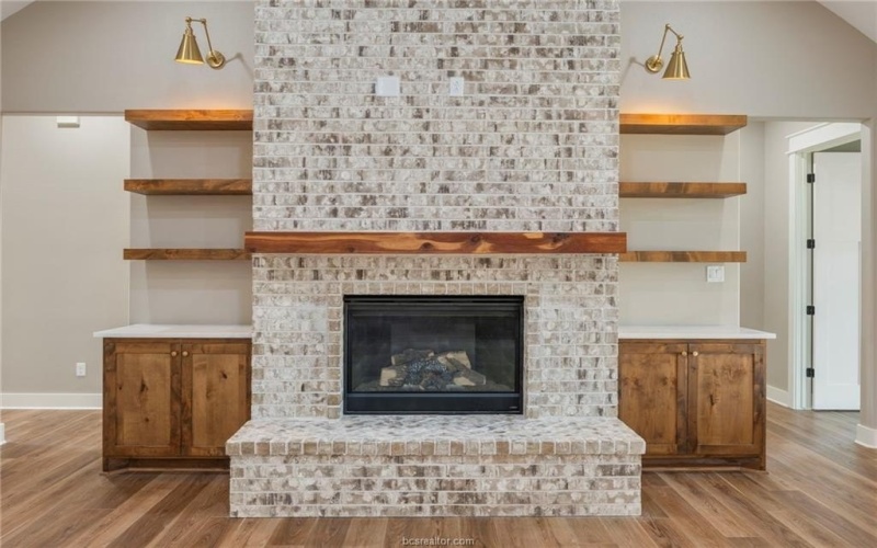 4717 Legendary Drive, College Station, TX 77845, 5 Bedrooms Bedrooms, ,5 BathroomsBathrooms,Residential,For Sale,4717 Legendary Drive,0,26000152