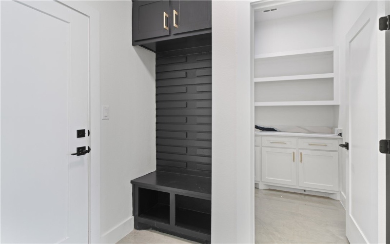 2658 Lannister, Corpus Christi, TX 78415, 4 Bedrooms Bedrooms, ,3 BathroomsBathrooms,Residential,For Sale,2658 Lannister,0,469397