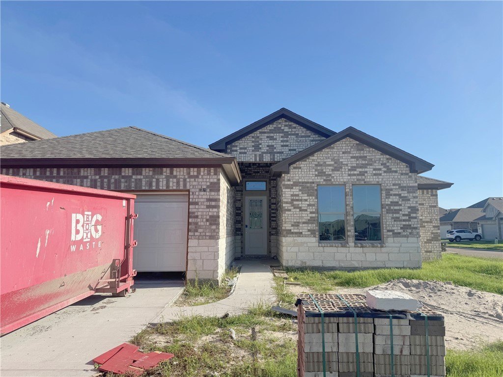 8174 Luz De Luna Street, Corpus Christi, TX 78414, 4 Bedrooms Bedrooms, ,3 BathroomsBathrooms,Residential,For Sale,8174 Luz De Luna Street,0,469740