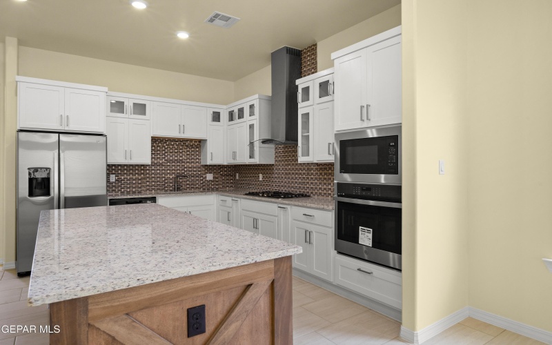 6170 SORREL DRIVE, El Paso, TX 79932, 4 Habitaciones Habitaciones , ,1 BañoBaños,Residential,En Venta,6170 SORREL DRIVE,0,930624