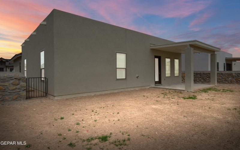 6170 SORREL DRIVE, El Paso, TX 79932, 4 Habitaciones Habitaciones , ,1 BañoBaños,Residential,En Venta,6170 SORREL DRIVE,0,930624