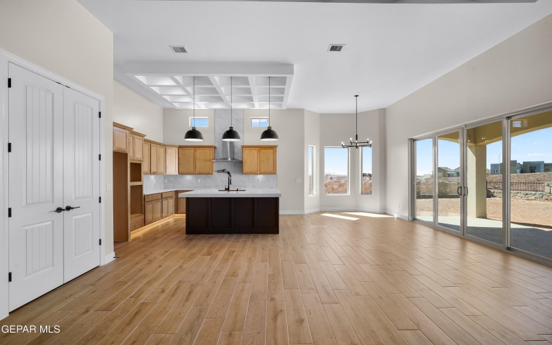 7322 Sidewinder Drive, El Paso, TX 79911, 4 Habitaciones Habitaciones , ,3 BañosBaños,Residential,En Venta,7322 Sidewinder Drive,0,936200