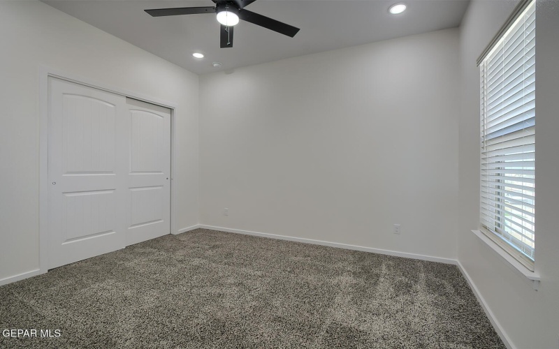 15117 AMBITION Avenue, El Paso, TX 79938, 5 Habitaciones Habitaciones , ,2 BañosBaños,Residential,En Venta,15117 AMBITION Avenue,0,936206