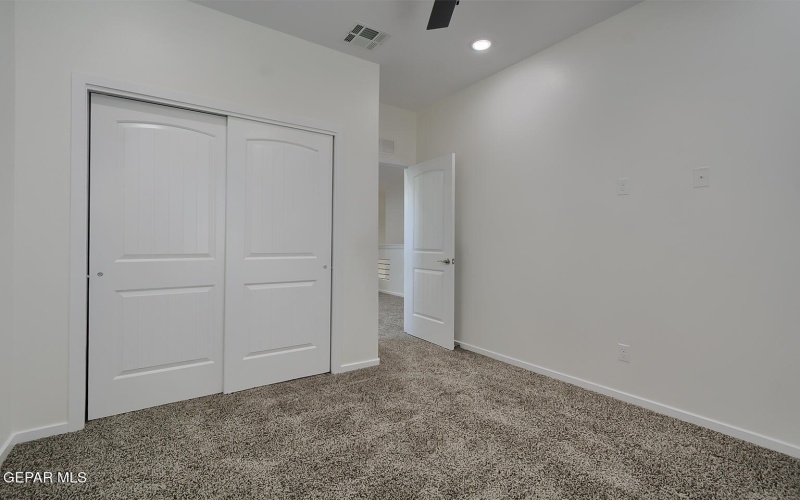 15117 AMBITION Avenue, El Paso, TX 79938, 5 Habitaciones Habitaciones , ,2 BañosBaños,Residential,En Venta,15117 AMBITION Avenue,0,936206