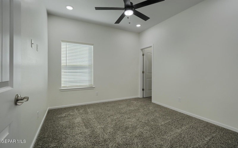 15117 AMBITION Avenue, El Paso, TX 79938, 5 Habitaciones Habitaciones , ,2 BañosBaños,Residential,En Venta,15117 AMBITION Avenue,0,936206