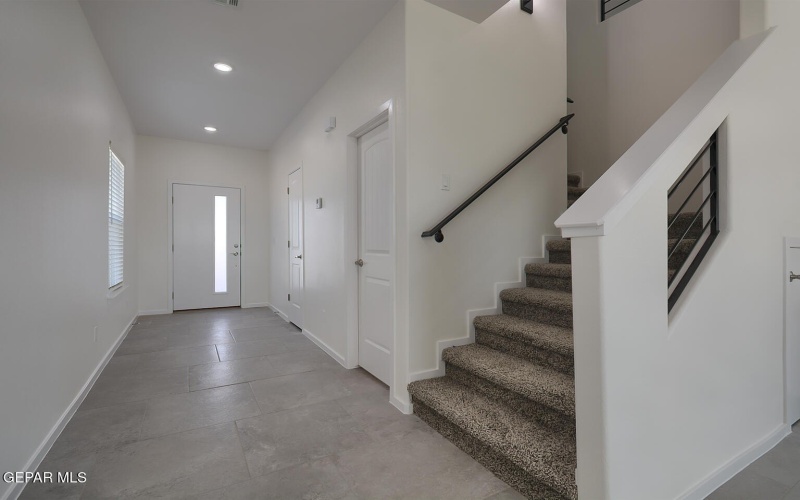 15117 AMBITION Avenue, El Paso, TX 79938, 5 Habitaciones Habitaciones , ,2 BañosBaños,Residential,En Venta,15117 AMBITION Avenue,0,936206