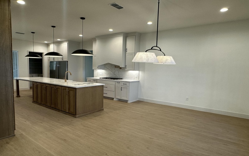 4023 136th Street, Lubbock, TX 79423, 4 Bedrooms Bedrooms, ,5 BathroomsBathrooms,Residential,For Sale,4023 136th Street,0,202562064