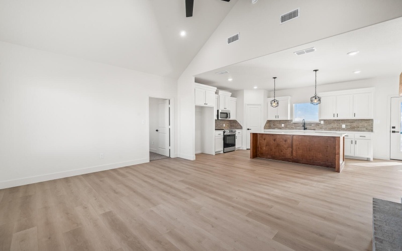 1713 County Road 5500, Lubbock, TX 79403, 3 Bedrooms Bedrooms, ,2 BathroomsBathrooms,Residential,For Sale,1713 County Road 5500,0,202562867