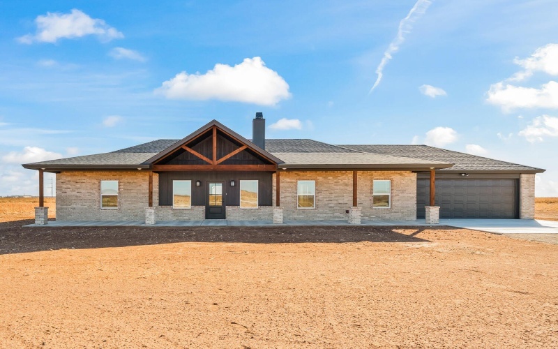 1713 County Road 5500, Lubbock, TX 79403, 3 Bedrooms Bedrooms, ,2 BathroomsBathrooms,Residential,For Sale,1713 County Road 5500,0,202562867