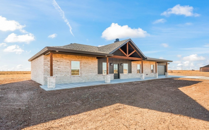 1713 County Road 5500, Lubbock, TX 79403, 3 Bedrooms Bedrooms, ,2 BathroomsBathrooms,Residential,For Sale,1713 County Road 5500,0,202562867