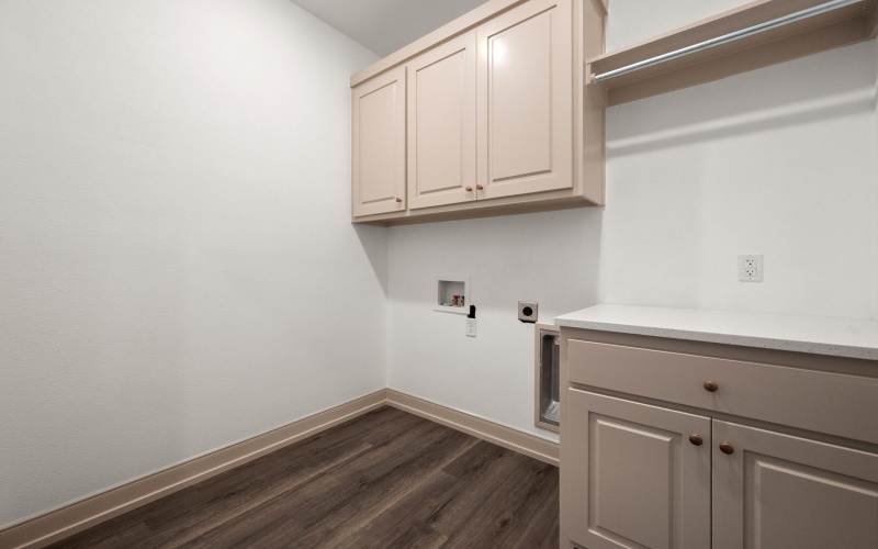 1426 15th Street, Shallowater, TX 79363, 4 Bedrooms Bedrooms, ,2 BathroomsBathrooms,Residential,For Sale,1426 15th Street,0,202600423