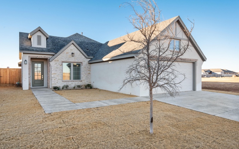 1426 15th Street, Shallowater, TX 79363, 4 Bedrooms Bedrooms, ,2 BathroomsBathrooms,Residential,For Sale,1426 15th Street,0,202600423