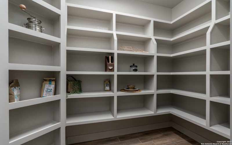 24403 Tres Arroyos, San Antonio, TX 78255, 3 Habitaciones Habitaciones , ,5 BañosBaños,Residential,En Venta,24403 Tres Arroyos,0,1932413