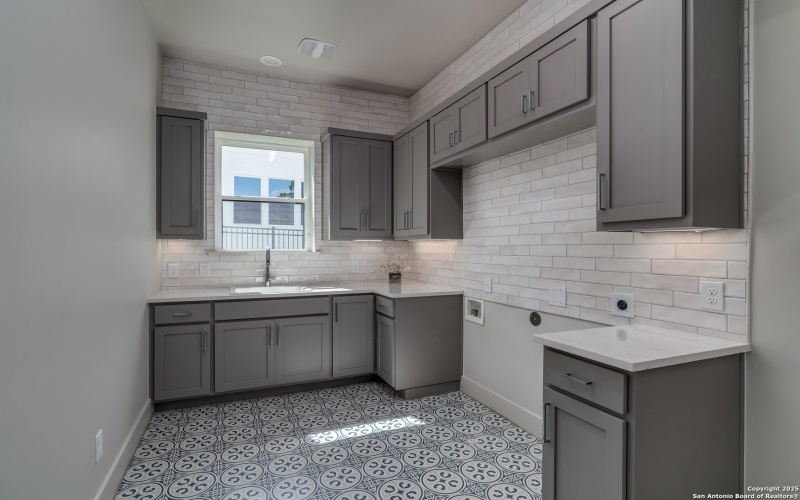 24403 Tres Arroyos, San Antonio, TX 78255, 3 Habitaciones Habitaciones , ,5 BañosBaños,Residential,En Venta,24403 Tres Arroyos,0,1932413