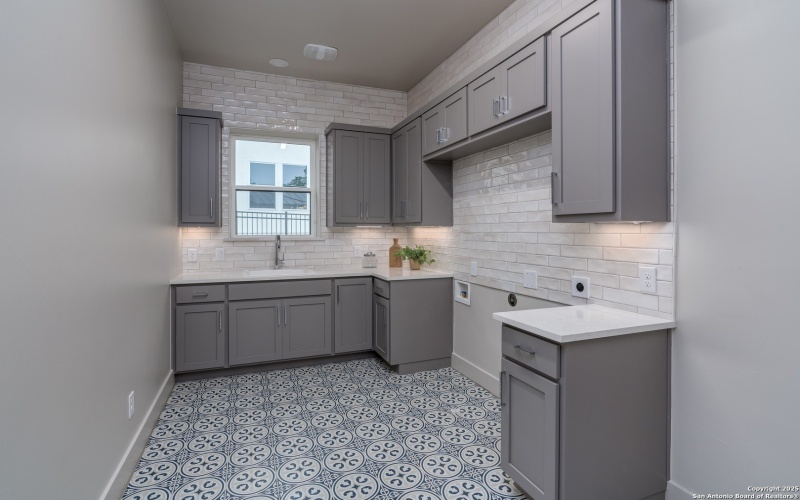 24403 Tres Arroyos, San Antonio, TX 78255, 3 Habitaciones Habitaciones , ,5 BañosBaños,Residential,En Venta,24403 Tres Arroyos,0,1932413