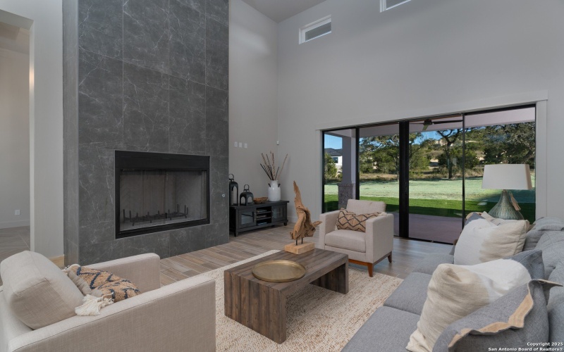 24403 Tres Arroyos, San Antonio, TX 78255, 3 Habitaciones Habitaciones , ,5 BañosBaños,Residential,En Venta,24403 Tres Arroyos,0,1932413