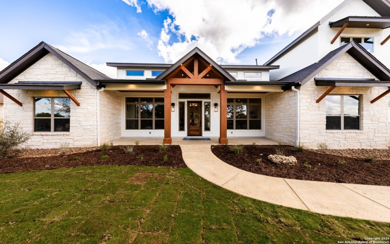 24351 Tres Arroyos, San Antonio, TX 78255, 4 Habitaciones Habitaciones , ,3 BañosBaños,Residential,En Venta,24351 Tres Arroyos,0,1932421
