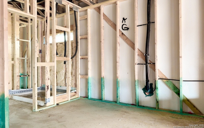 129 Yale St, Seguin, TX 78155, 5 Bedrooms Bedrooms, ,3 BathroomsBathrooms,Residential,For Sale,129 Yale St,0,1932436