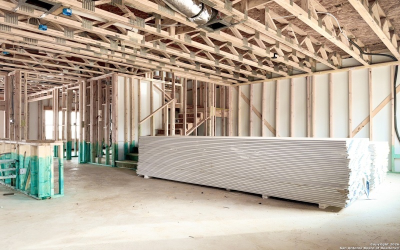 129 Yale St, Seguin, TX 78155, 5 Bedrooms Bedrooms, ,3 BathroomsBathrooms,Residential,For Sale,129 Yale St,0,1932436