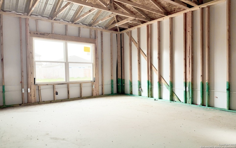 129 Yale St, Seguin, TX 78155, 5 Bedrooms Bedrooms, ,3 BathroomsBathrooms,Residential,For Sale,129 Yale St,0,1932436