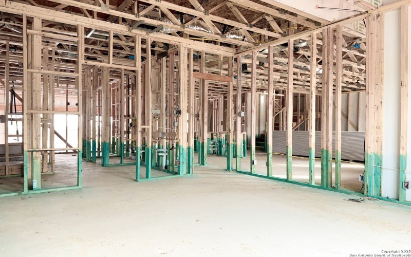 129 Yale St, Seguin, TX 78155, 5 Bedrooms Bedrooms, ,3 BathroomsBathrooms,Residential,For Sale,129 Yale St,0,1932436