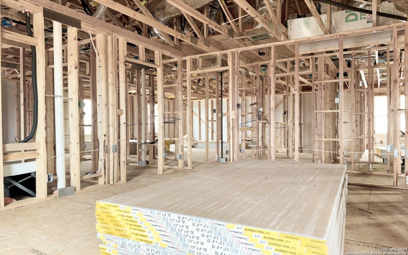 129 Yale St, Seguin, TX 78155, 5 Bedrooms Bedrooms, ,3 BathroomsBathrooms,Residential,For Sale,129 Yale St,0,1932436