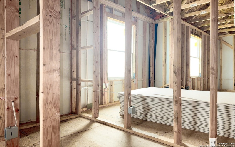 129 Yale St, Seguin, TX 78155, 5 Bedrooms Bedrooms, ,3 BathroomsBathrooms,Residential,For Sale,129 Yale St,0,1932436