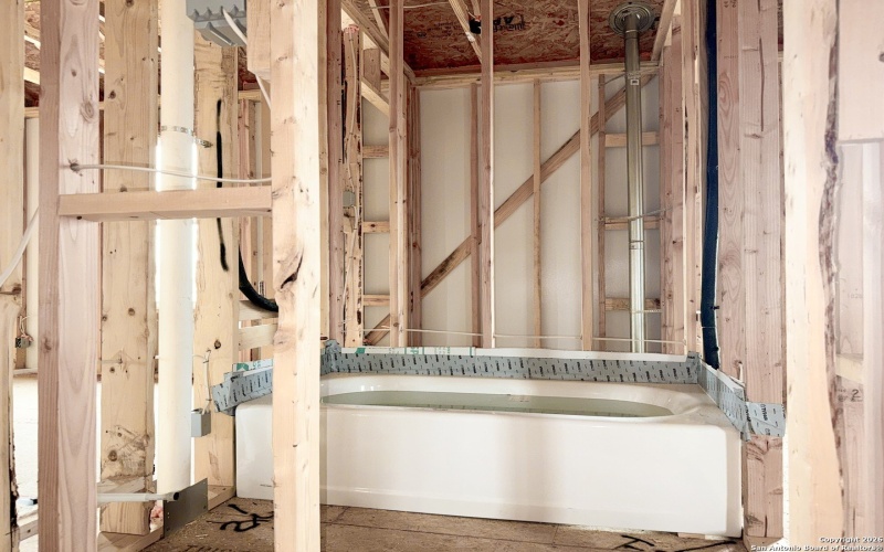 129 Yale St, Seguin, TX 78155, 5 Bedrooms Bedrooms, ,3 BathroomsBathrooms,Residential,For Sale,129 Yale St,0,1932436