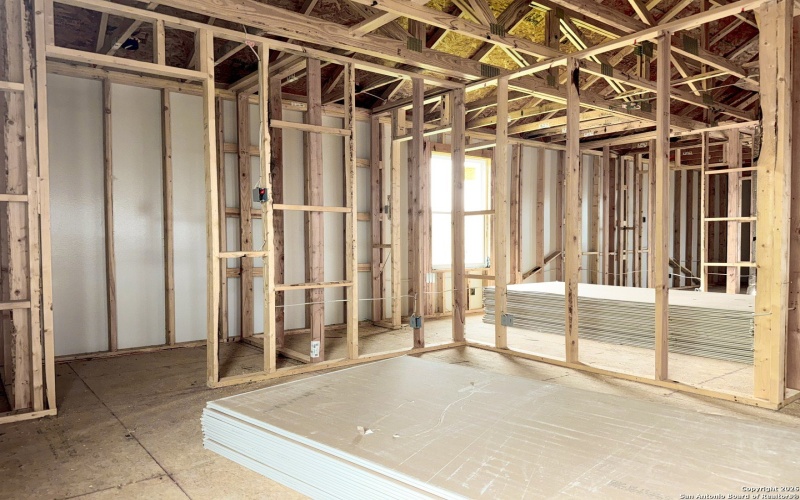 129 Yale St, Seguin, TX 78155, 5 Bedrooms Bedrooms, ,3 BathroomsBathrooms,Residential,For Sale,129 Yale St,0,1932436