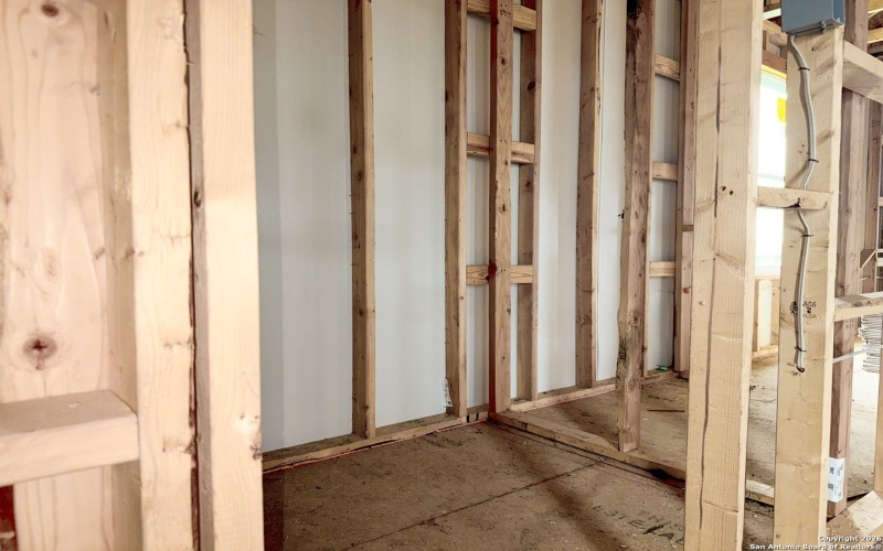 129 Yale St, Seguin, TX 78155, 5 Bedrooms Bedrooms, ,3 BathroomsBathrooms,Residential,For Sale,129 Yale St,0,1932436