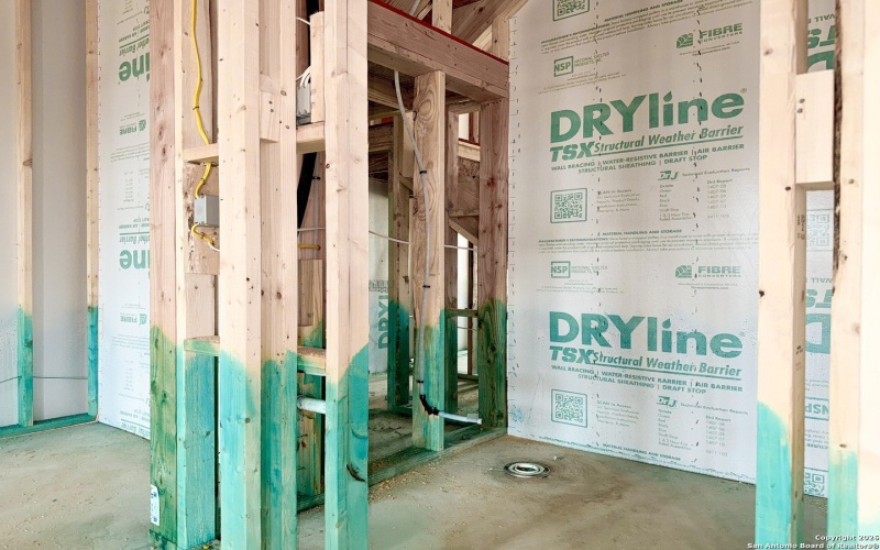 129 Yale St, Seguin, TX 78155, 5 Bedrooms Bedrooms, ,3 BathroomsBathrooms,Residential,For Sale,129 Yale St,0,1932436