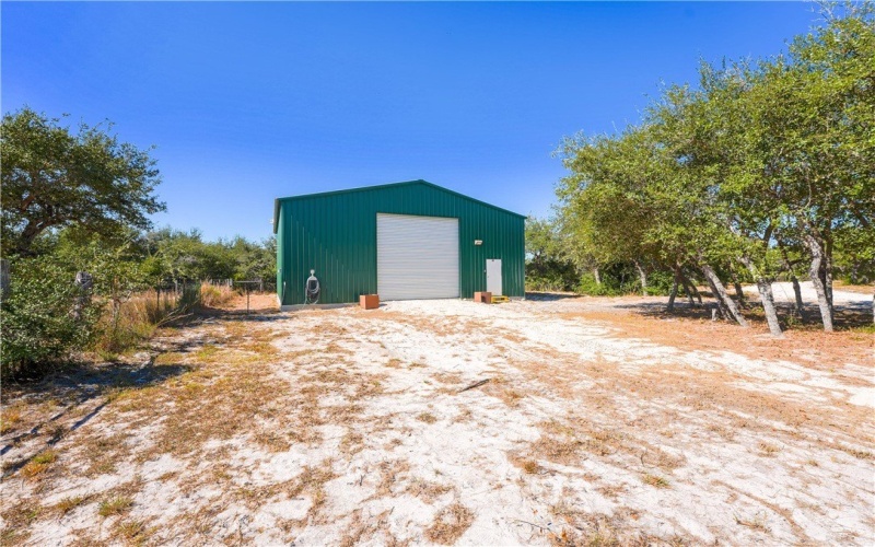 2122 Prairie Road, Rockport, TX 78382, 1 Bedroom Bedrooms, ,1 BathroomBathrooms,Residential,For Sale,2122 Prairie Road,0,469766