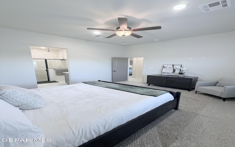 212 FARNBOROUGH Street, El Paso, TX 79928, 4 Bedrooms Bedrooms, ,2 BathroomsBathrooms,Residential,For Sale,212 FARNBOROUGH Street,0,936236