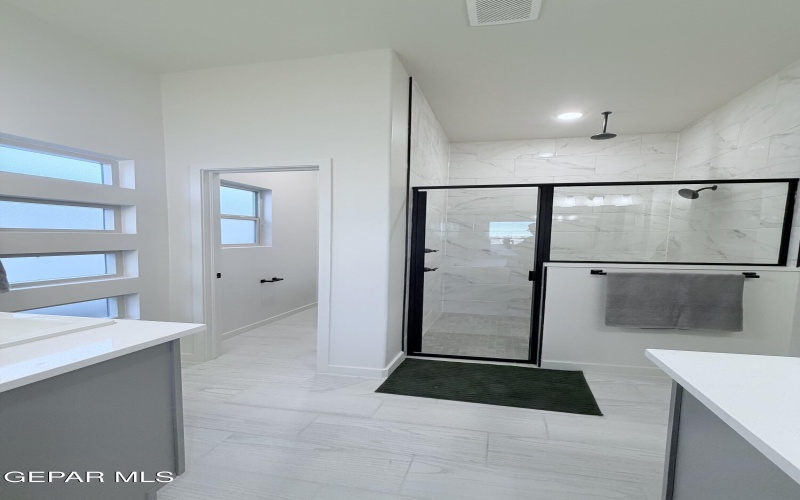 212 FARNBOROUGH Street, El Paso, TX 79928, 4 Bedrooms Bedrooms, ,2 BathroomsBathrooms,Residential,For Sale,212 FARNBOROUGH Street,0,936236