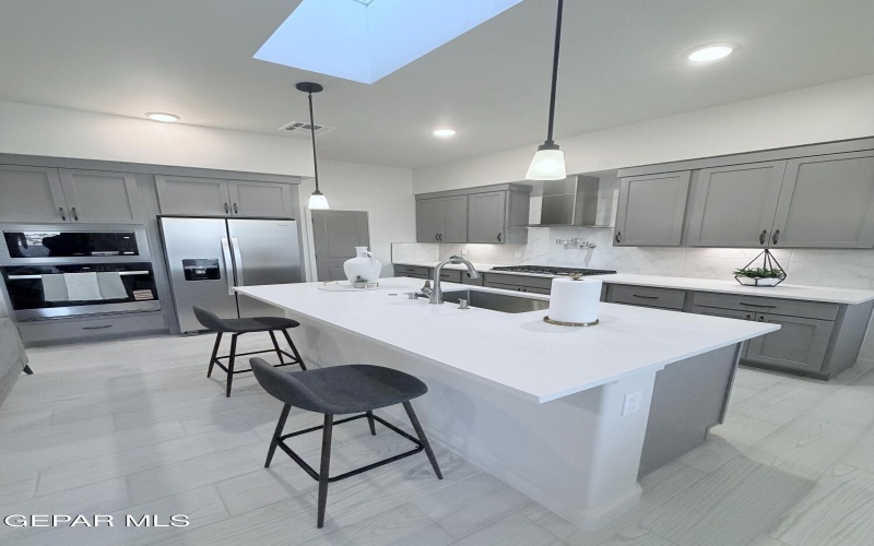 212 FARNBOROUGH Street, El Paso, TX 79928, 4 Bedrooms Bedrooms, ,2 BathroomsBathrooms,Residential,For Sale,212 FARNBOROUGH Street,0,936236